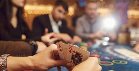 Chơi Poker